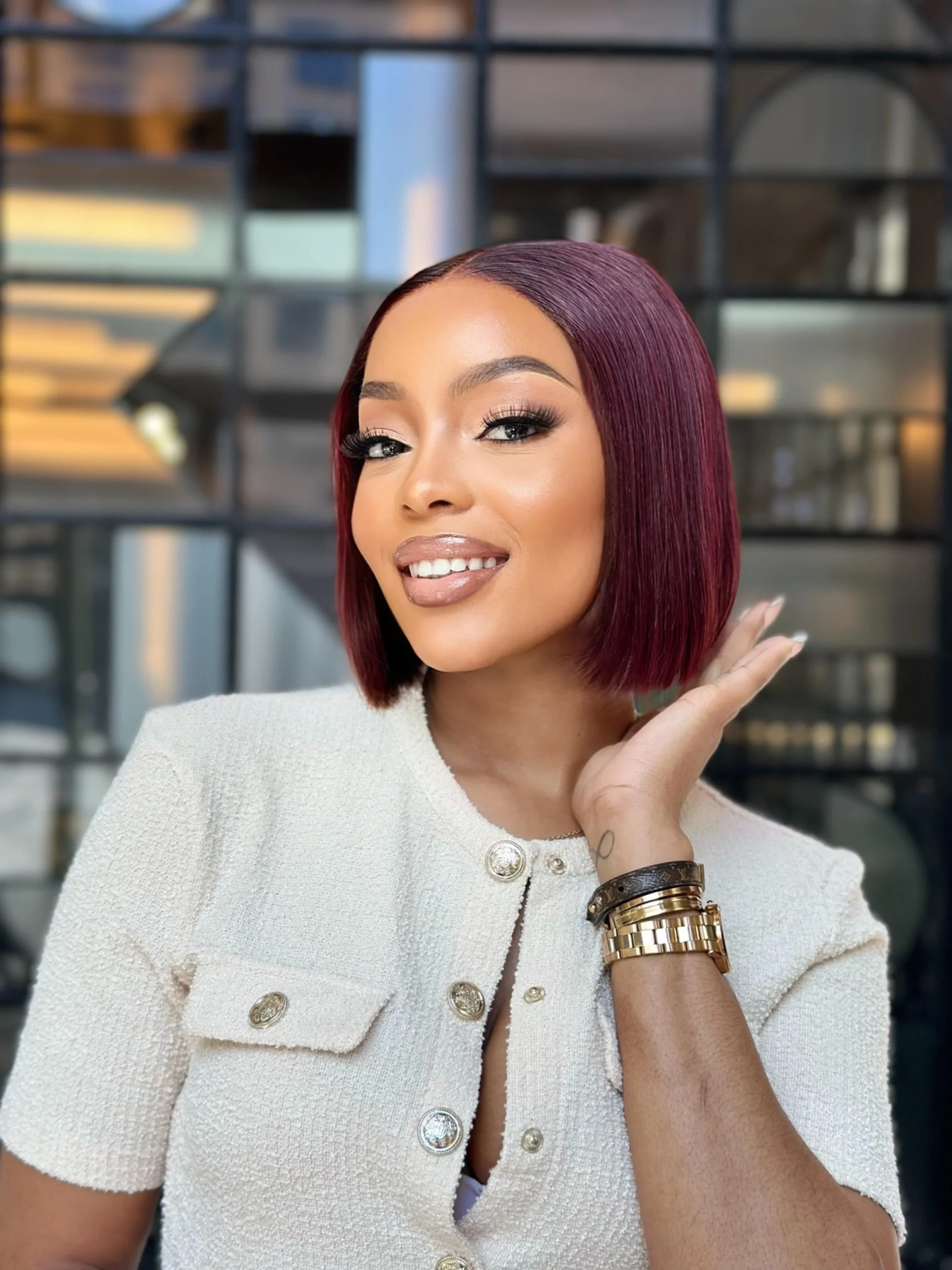 Sleek Burgundy Glueless 8 inch Bob Wig - Image 2