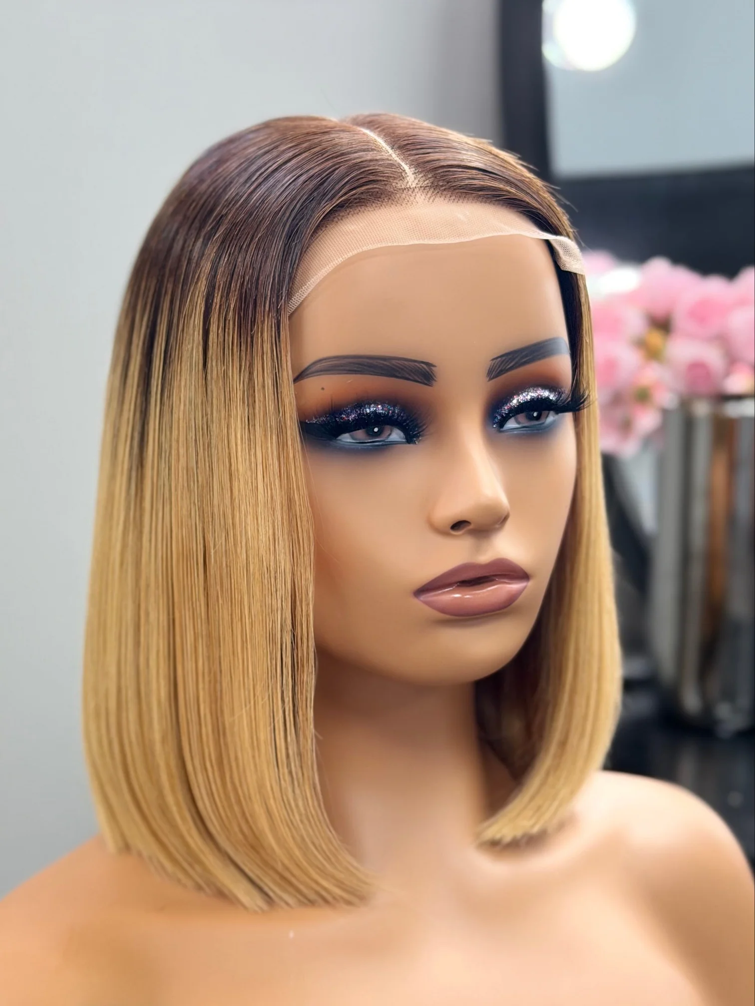 Blonde Elengance Ombre Glueless Bob Wig 10 Inch - Image 4