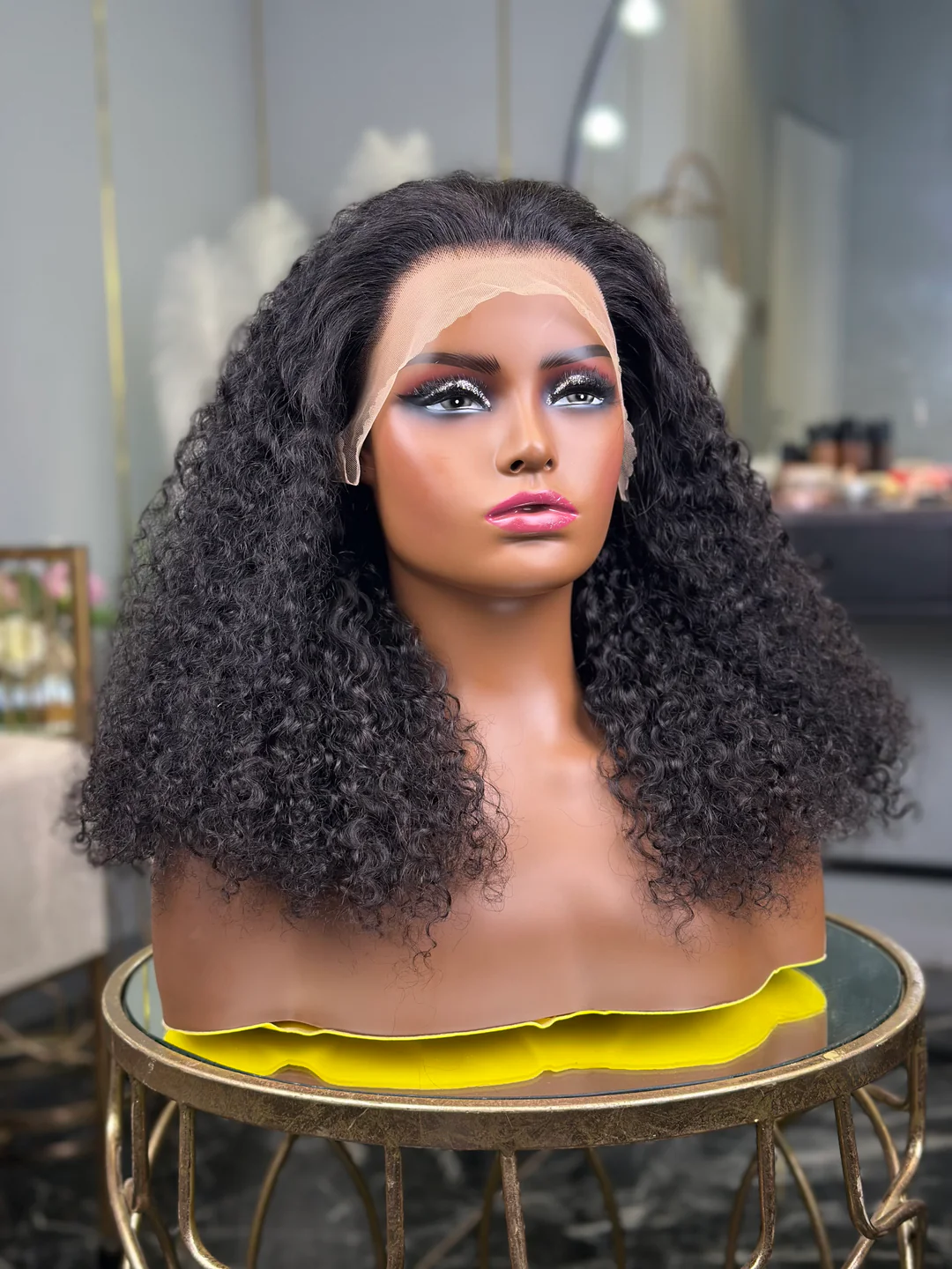 Lace Front Kinky Curly 20 Inch Wig - Image 4